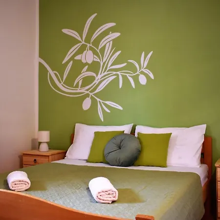 Franka Apartment