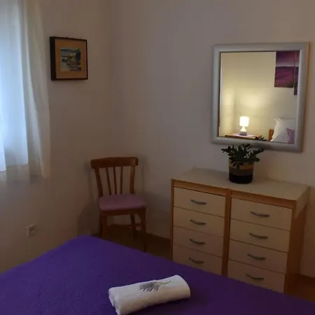 Franka Apartment *