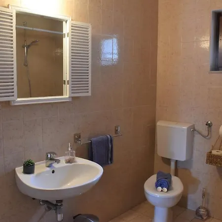 Apartment Franka *